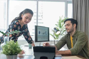 TRAINING VISUAL CAMPAIGN PERBANKAN DENGAN CANVA