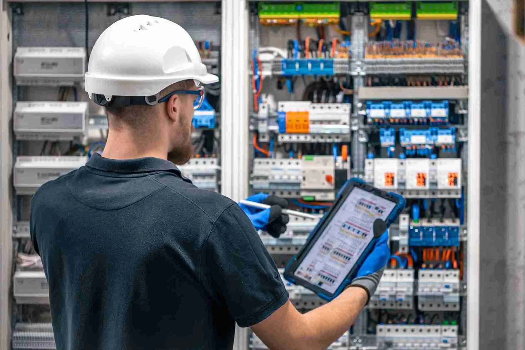 TRAINING BANKING ELECTRICAL OPERATIONS 3